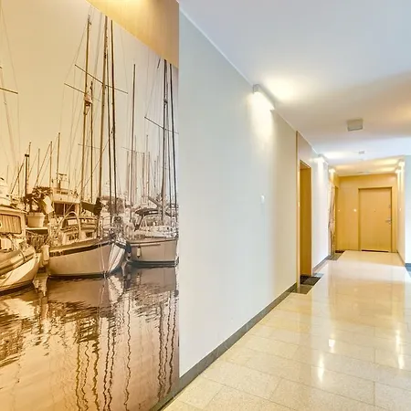 Dom & House - Sopocka Przystan Appartement