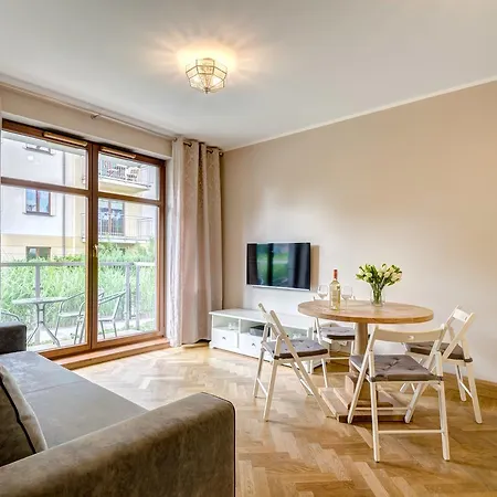 Dom & House - Sopocka Przystan Appartement